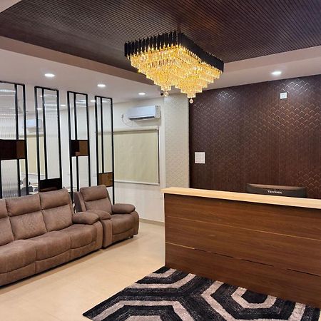Hotel Apex Inn Hyderabad Airport 외부 사진